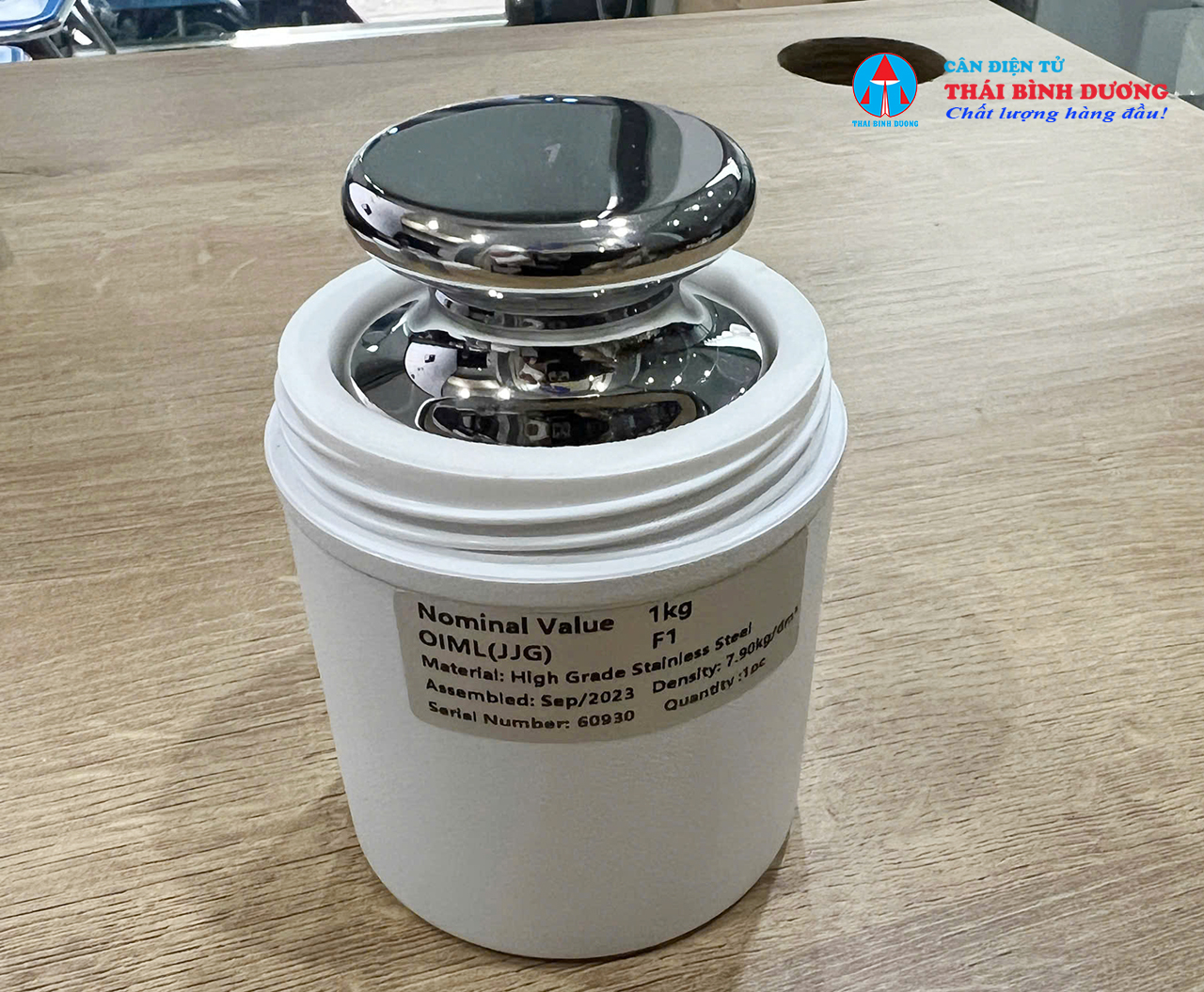 quả cân chuẩn F1 1kg 1