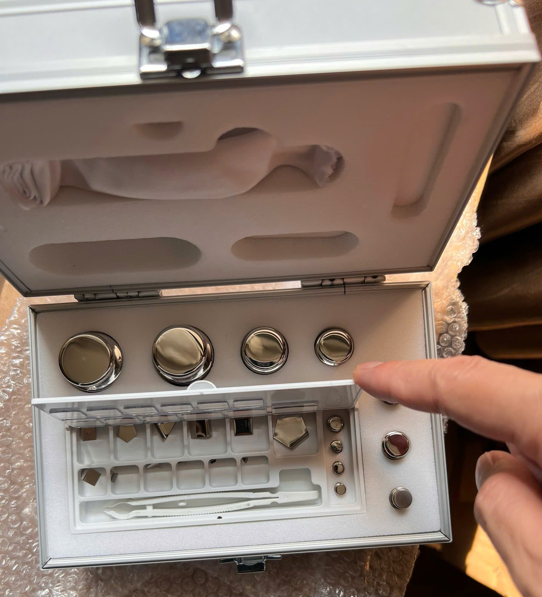 Bộ quả cân chuẩn E2 (1mg - 200g) 2