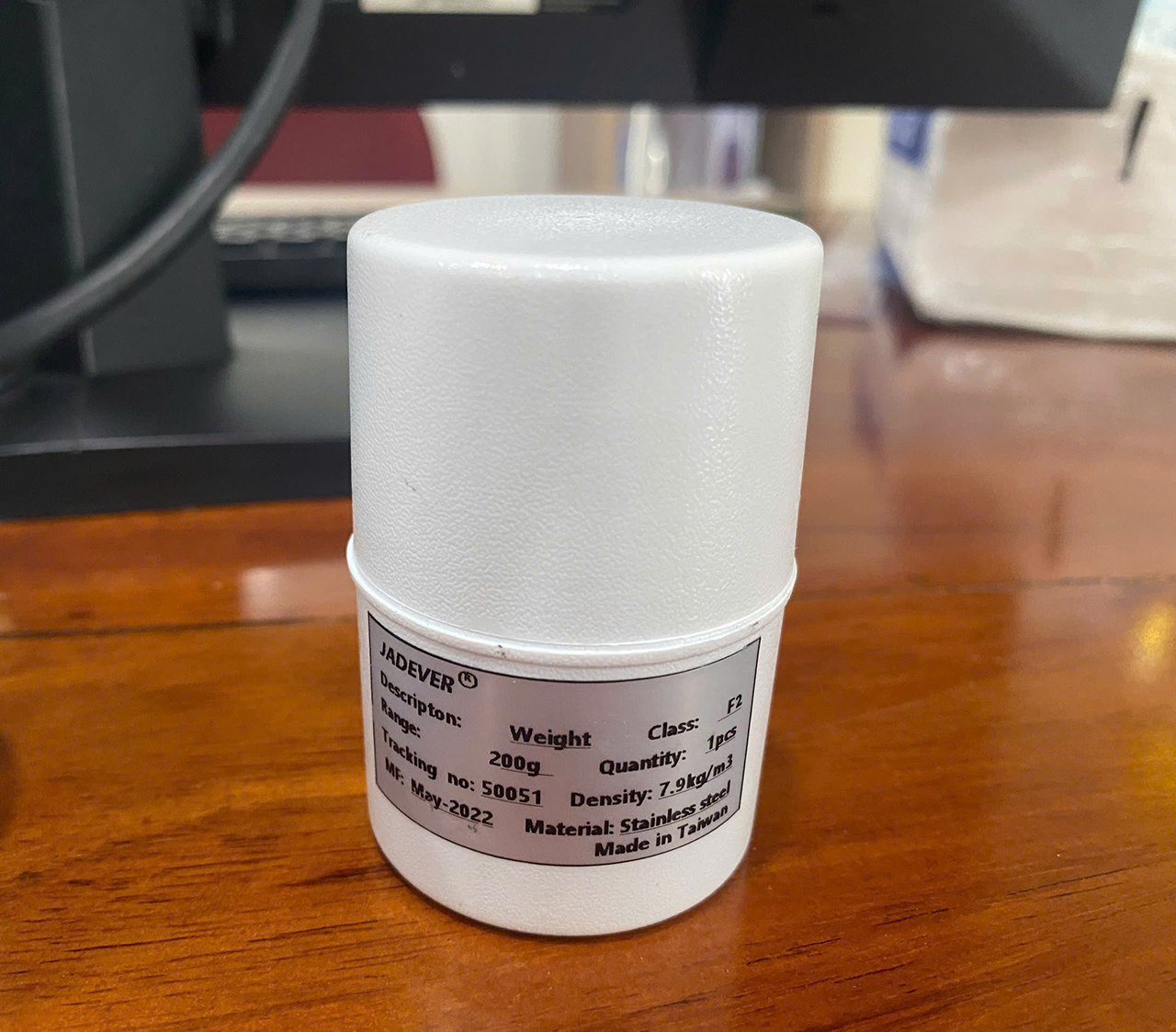 Quả cân chuẩn F2 200g 1